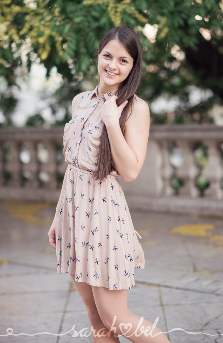sarah bel | F-R-I-E-N-D-S