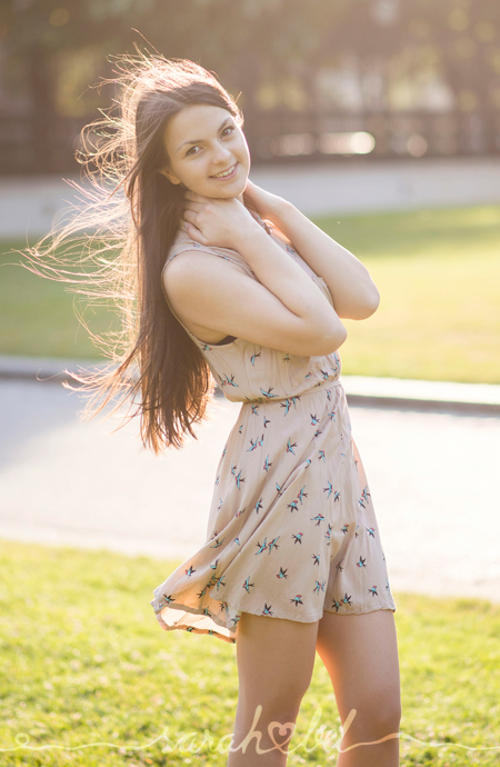 sarah bel | F-R-I-E-N-D-S