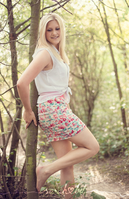 sarah bel | Laura 12
