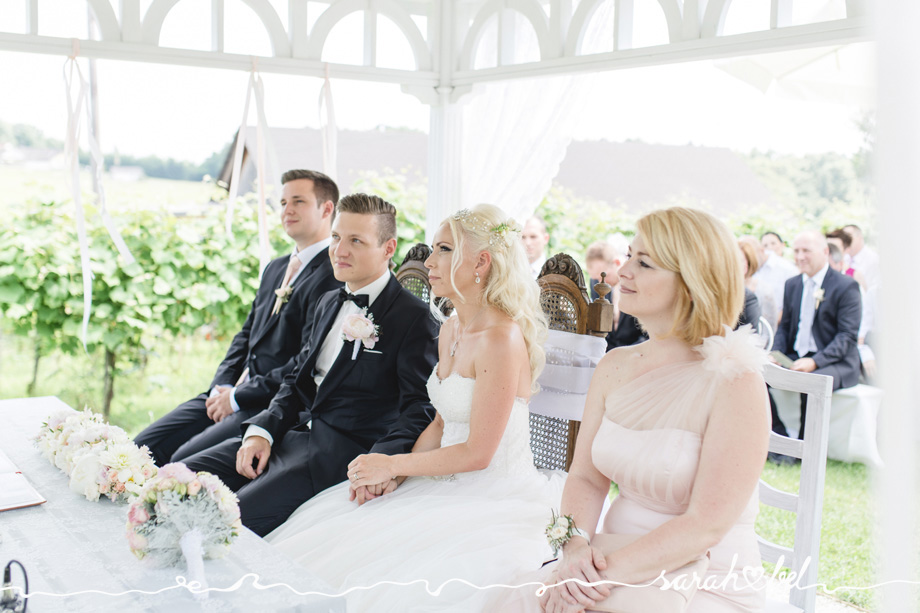 Die Träumerei Vintage Wedding Photographer