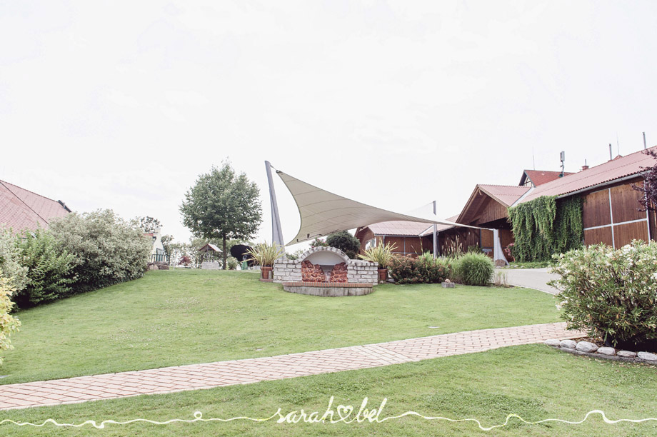 Weingut Cobenzl Wedding Photographer | Sarah Bel